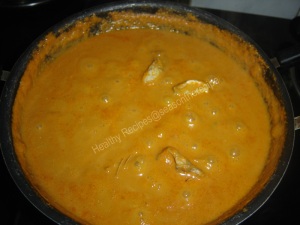 Mackerel Curry using Ginger and Onion (Konkani: Bangade Ambut – Aalle ani Kando)