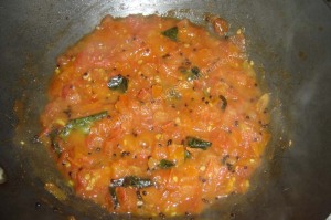 Tangy Tomato Chutney (Konkani: Tomato Gojju)