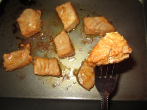 Tuna Baked in Honey-Chilly-Garlic Sauce